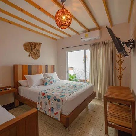Colonial Beach Airport Hotel